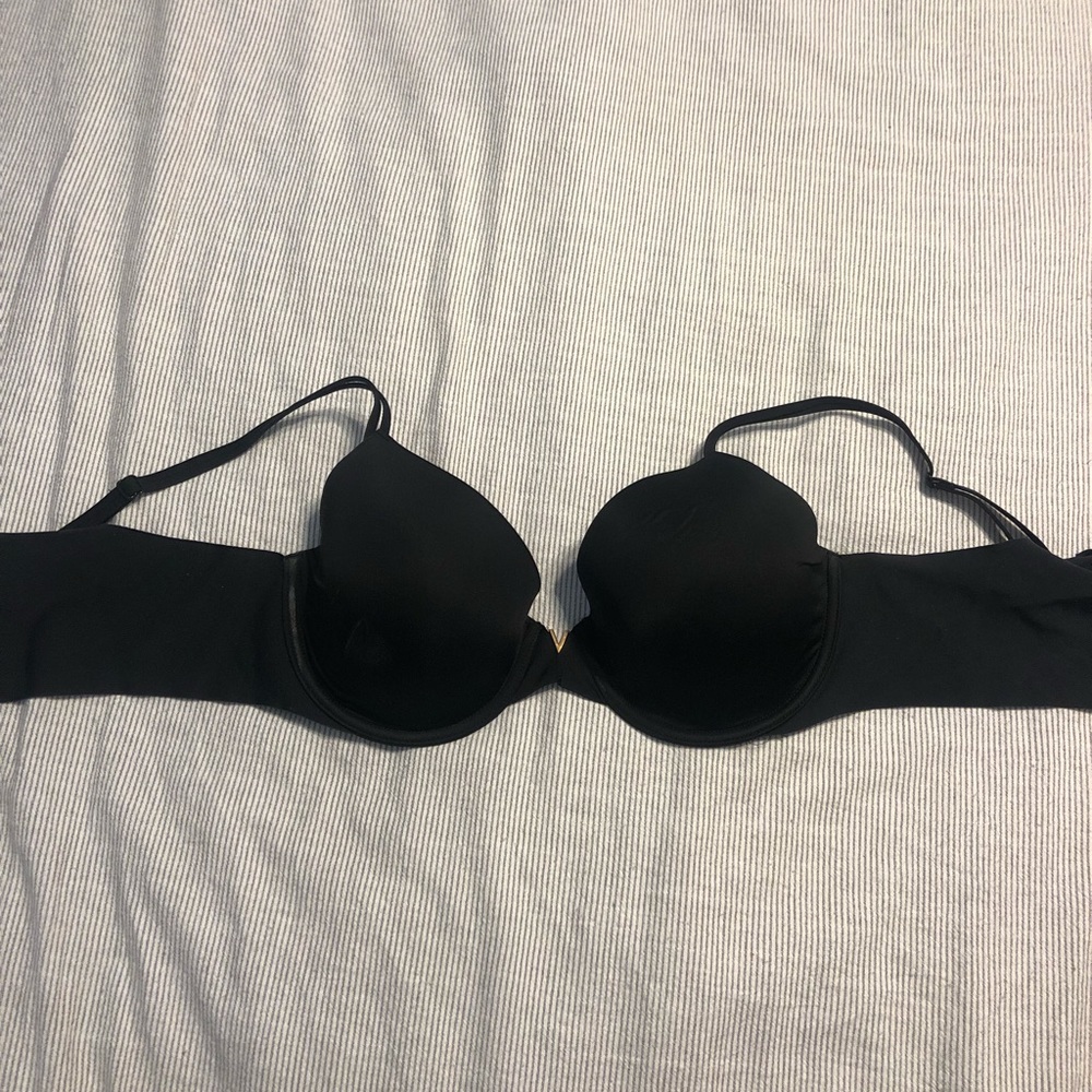 VS Demi-Lightly Lined Black Bra-34C